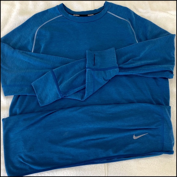 Nike Other - Nike Dri-Fit Long Sleeve Runner Reflective Pocket